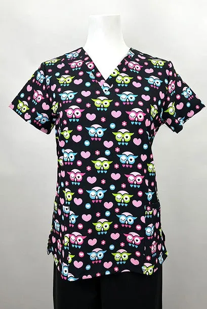 Revel Women's V-Neck Print Scrub Top | Owl Heart