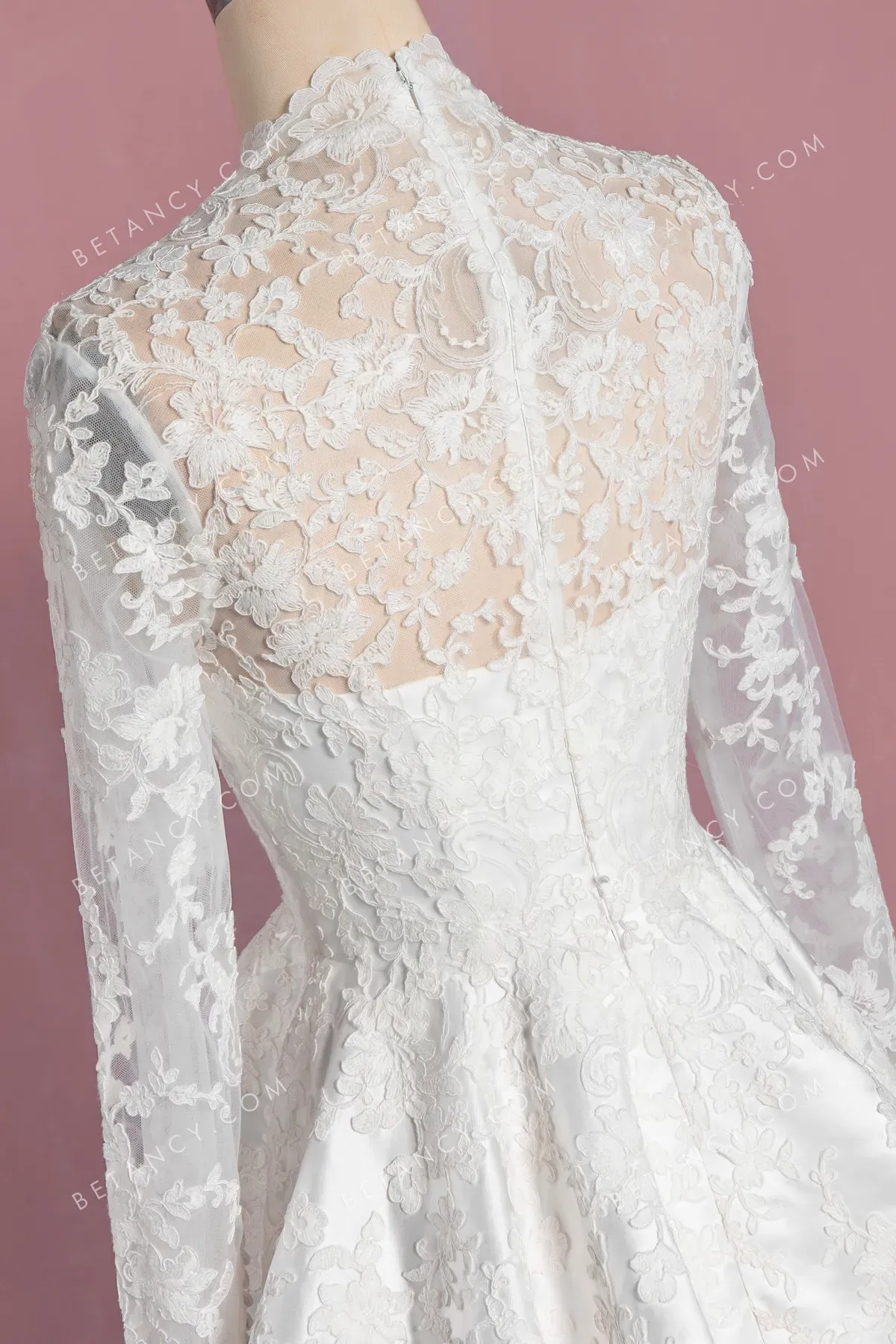 Scalloped Lace Long Sleeve Ivory Satin Wedding Dress