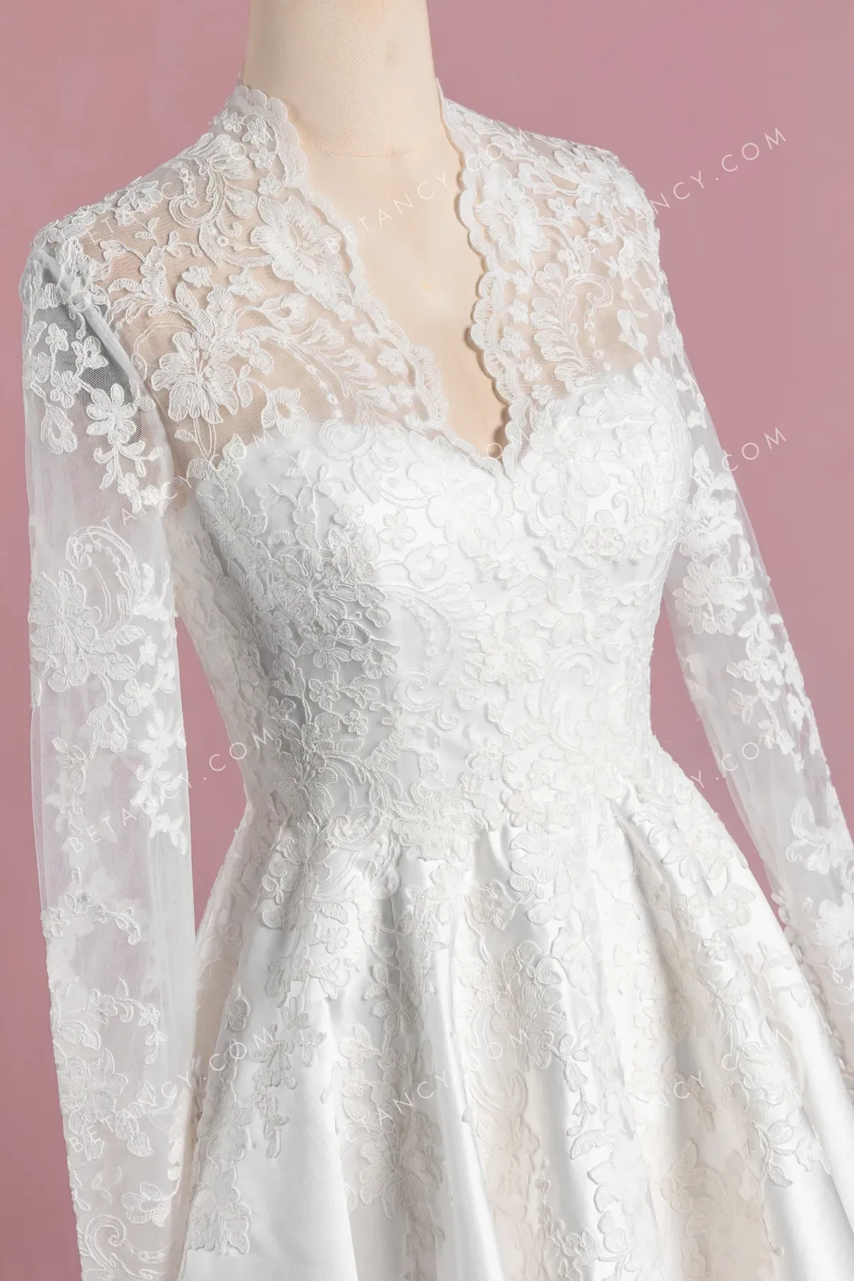 Scalloped Lace Long Sleeve Ivory Satin Wedding Dress