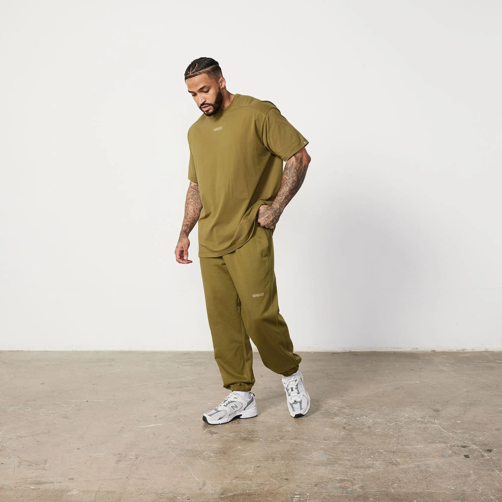 Vanquish Essential Olive Green Oversized Sweatpants